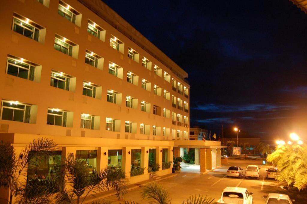 Western Grand Hotel Ratchaburi Ban Bang Kra Exteriér fotografie