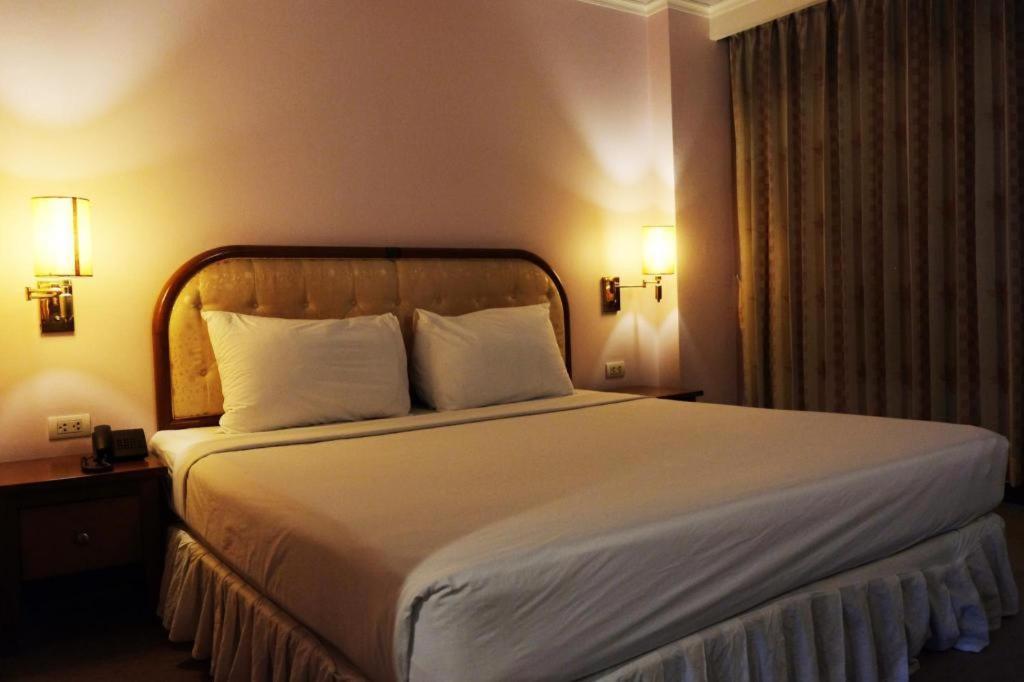 Western Grand Hotel Ratchaburi Ban Bang Kra Exteriér fotografie