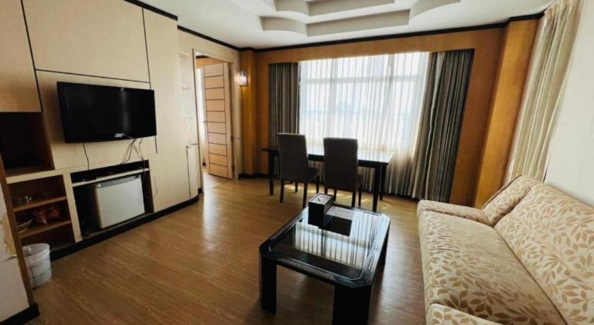Western Grand Hotel Ratchaburi Ban Bang Kra Exteriér fotografie
